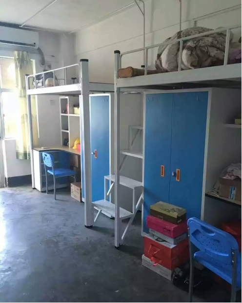 我們總有那么一點(diǎn)感動(dòng)，來自于客戶們對連盈公寓床的信任
