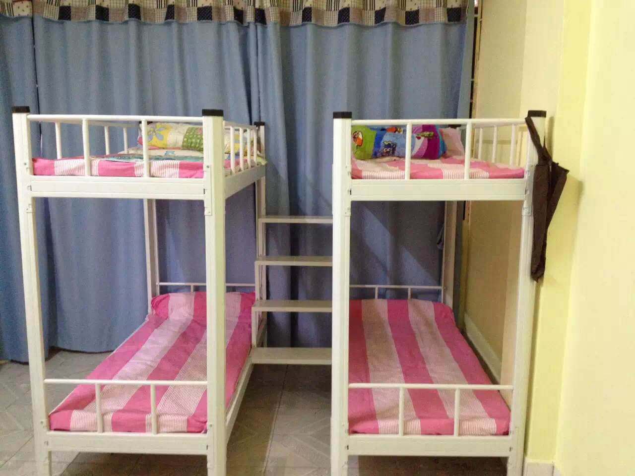 廣西小學(xué)生宿舍床，連盈家具造你值得擁有